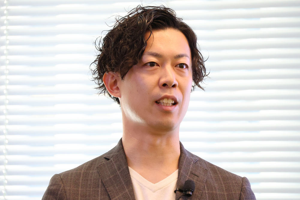 富士通 Global Business Applications事業本部 Salesforce事業部シニアディレクターの山﨑洋輔氏